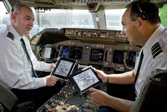 MK-CE310_PAPERL_G_20130626185143