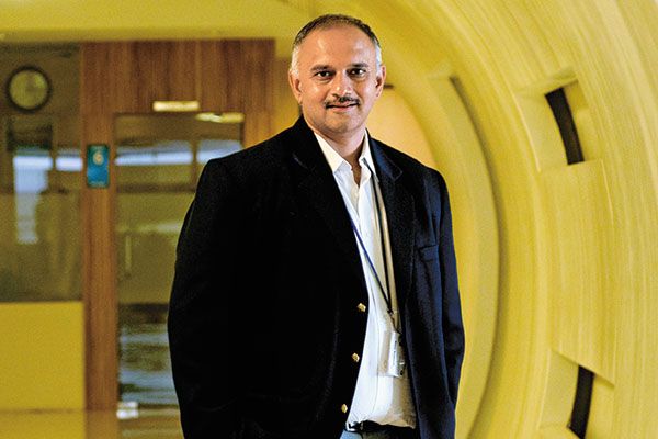 topimg_21823_anand_deshpande_600x400