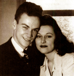 7294111_121592638235