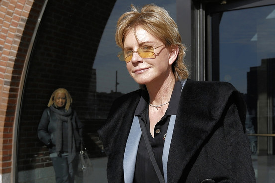 MK-CF348_CORNWE_G_20130806213952