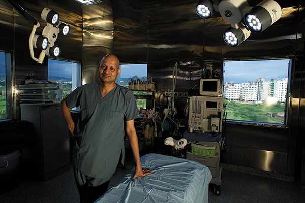 topimg_22355_manish_chhaparwal_600x400