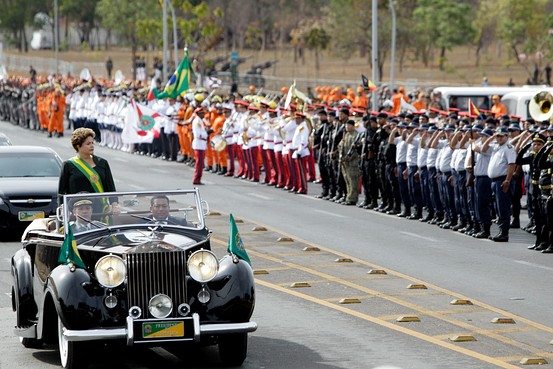 OB-YV008_BRAZIL_G_20130907135807