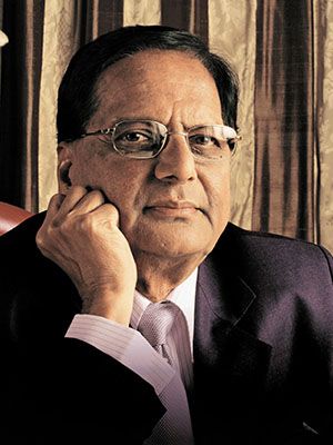 topimg_22891_k_anji_reddy_300x400