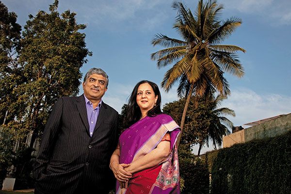 topimg_23045_nandan_and_rohini_nilekani_600x400